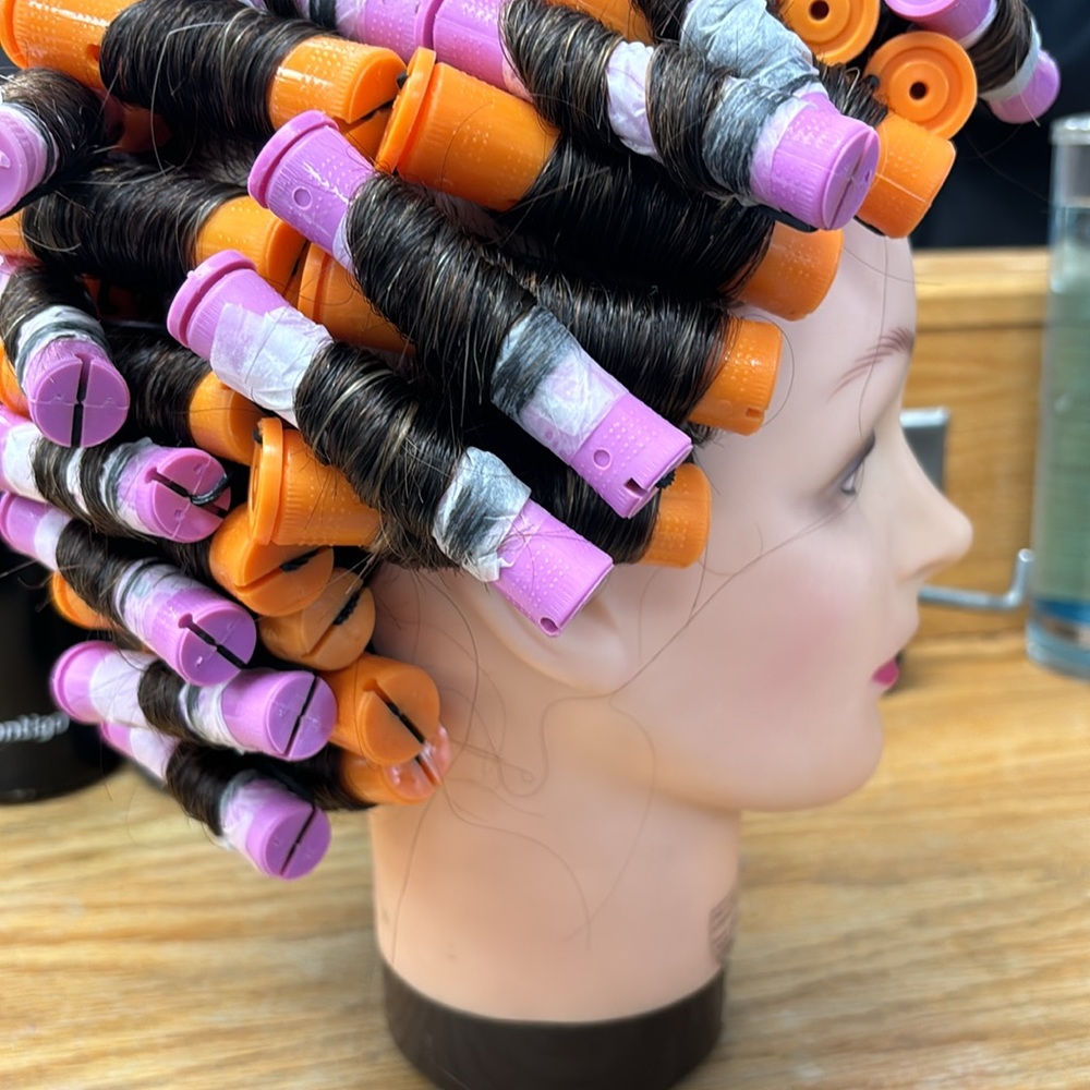 mannequin - Picture 5 of 5
